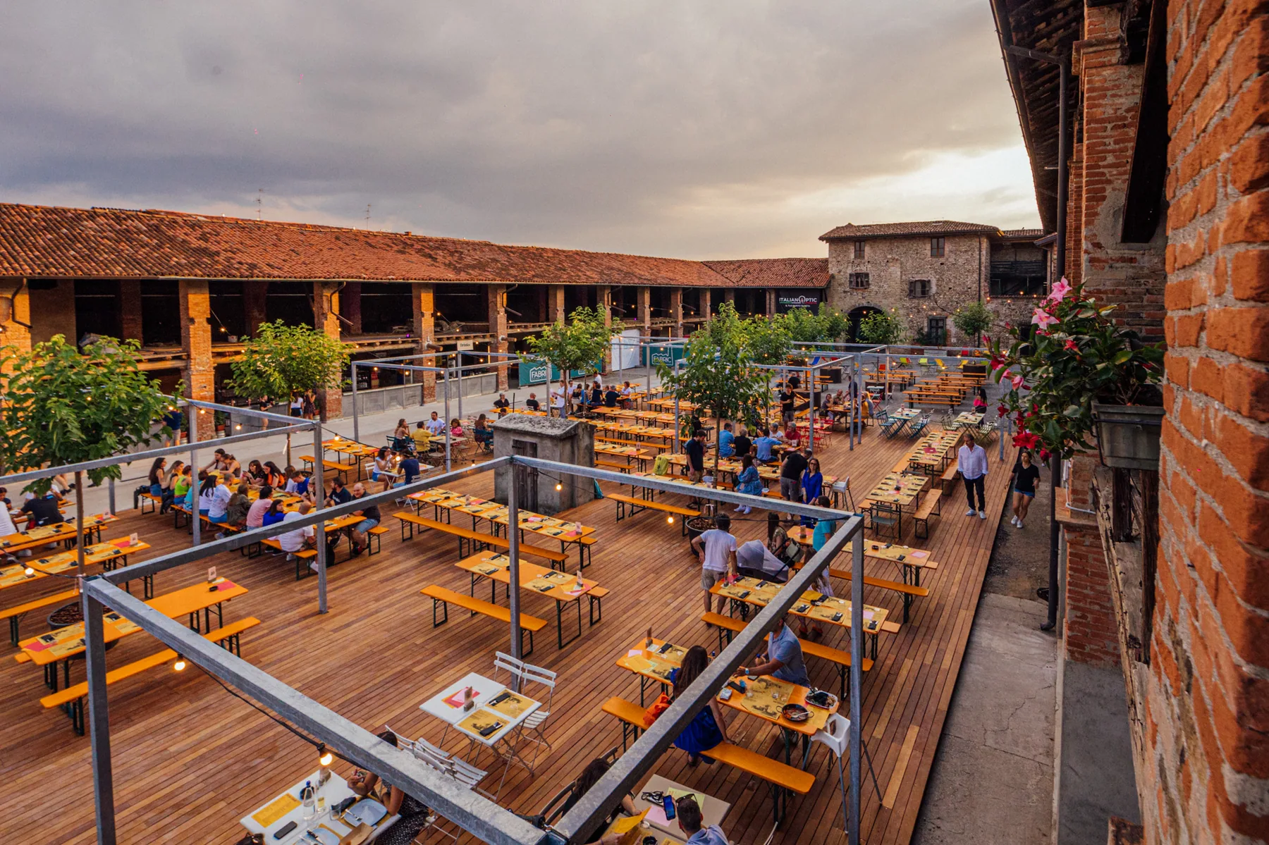 Fabric · Cascina Carlinga